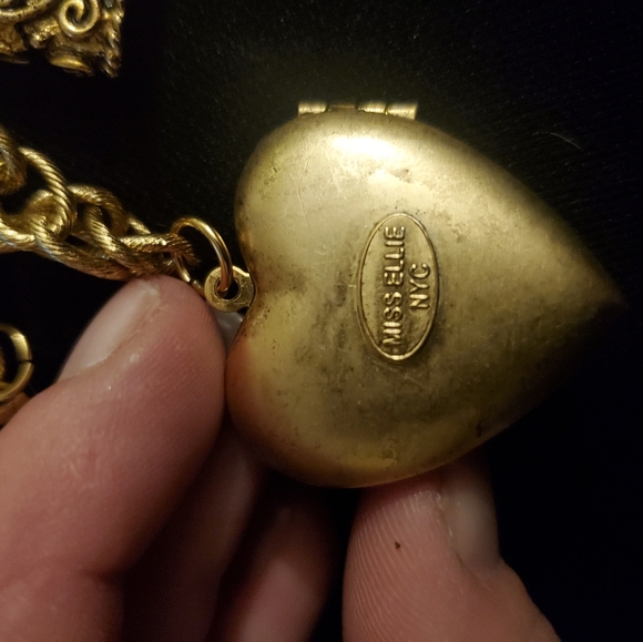 New Miss Ellie NYC Pearl Love Charm Bracelet. - Picture 4 of 16